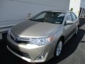 2014 Creme Brulee Metallic Toyota Camry Hybrid XLE  photo #10