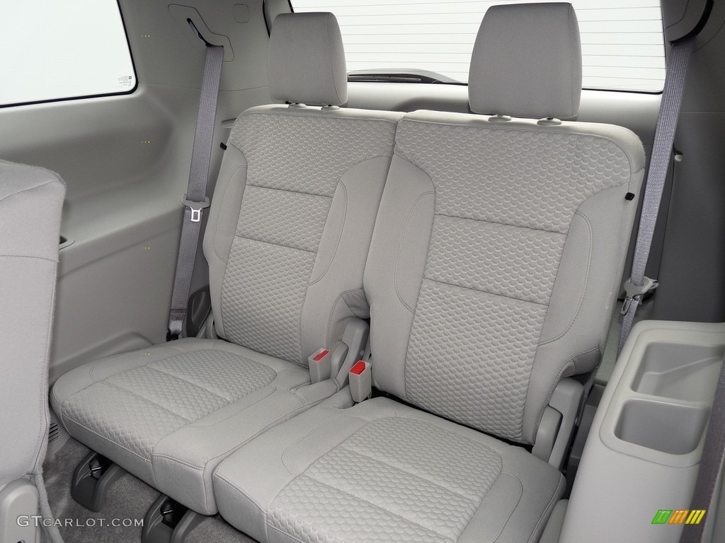 Dark Ash Gray/Light Ash Gray Interior 2017 GMC Acadia SLE Photo #118909790
