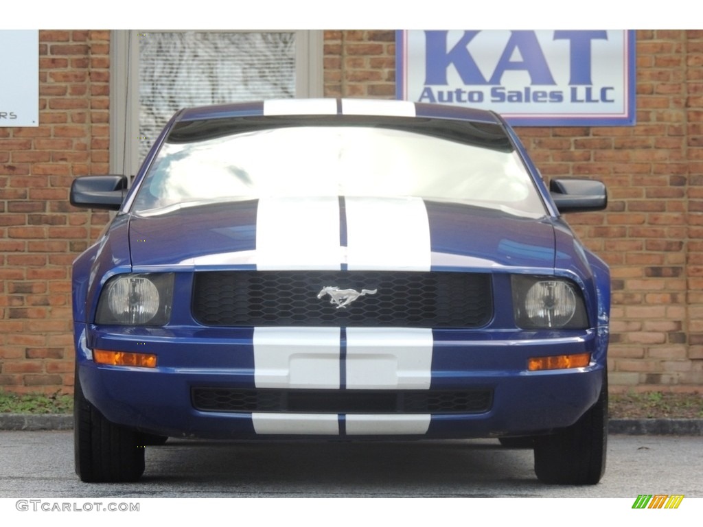 2005 Mustang V6 Premium Coupe - Sonic Blue Metallic / Light Graphite photo #3
