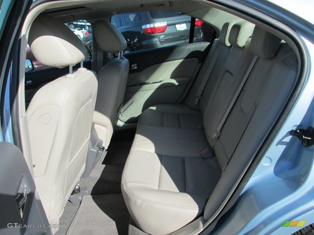 2010 Fusion Hybrid - Light Ice Blue Metallic / Medium Light Stone photo #21