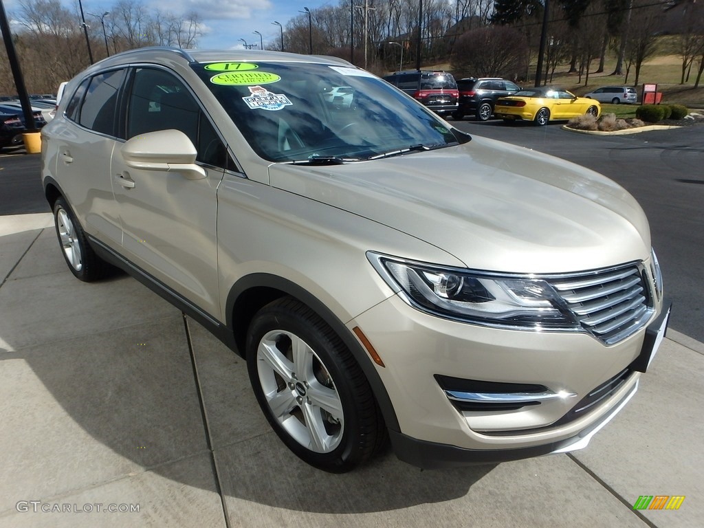 White Gold 2017 Lincoln MKC Premier AWD Exterior Photo #118915253