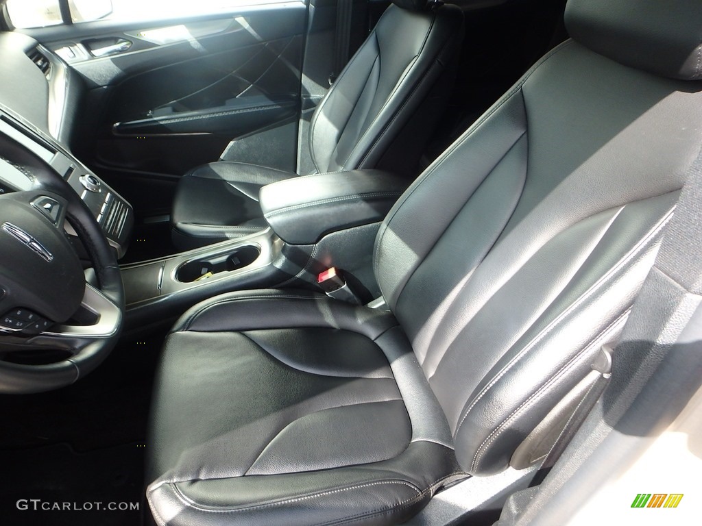 2017 Lincoln MKC Premier AWD Front Seat Photo #118915424