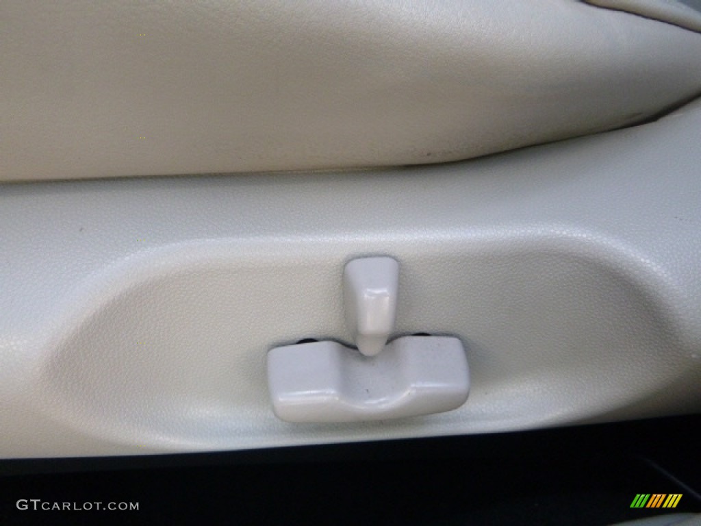 2011 CX-7 s Touring AWD - Black Cherry Mica / Sand photo #16