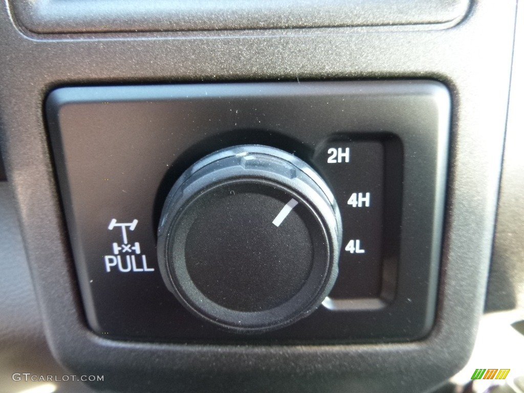 2017 F250 Super Duty XL SuperCab 4x4 - Caribou / Medium Earth Gray photo #17