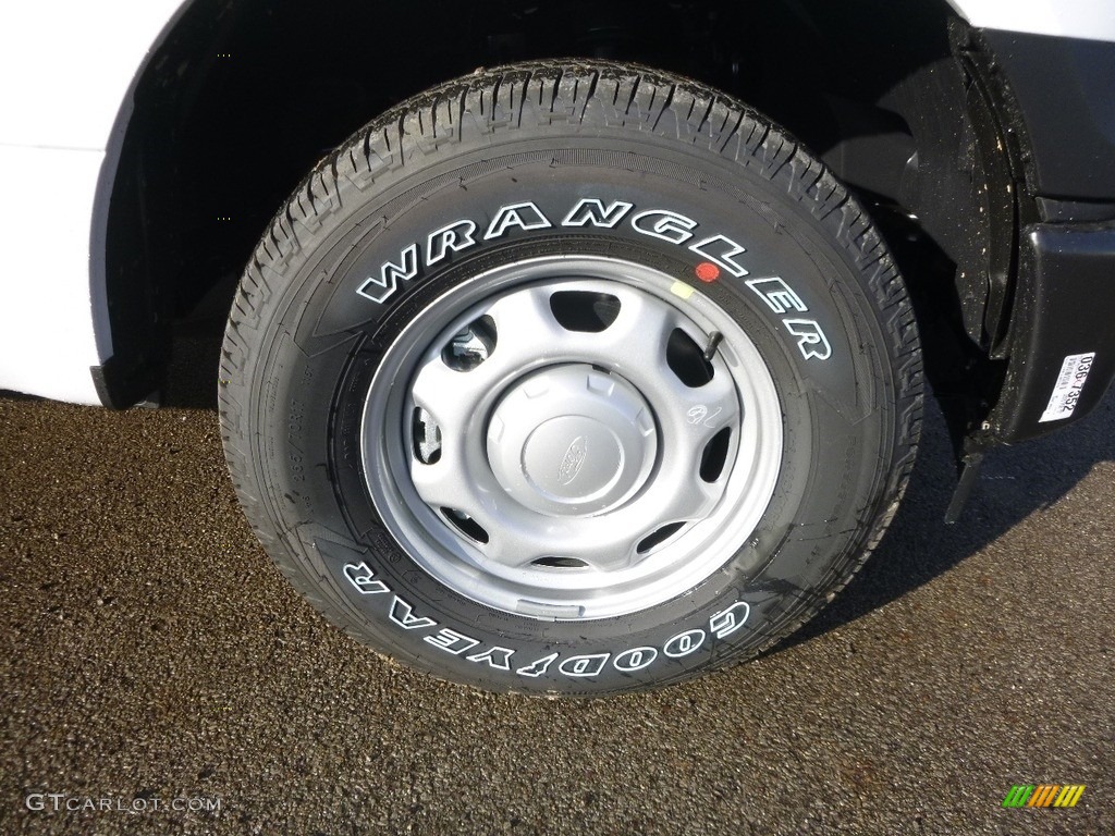 2017 F150 XL Regular Cab 4x4 - Oxford White / Earth Gray photo #11