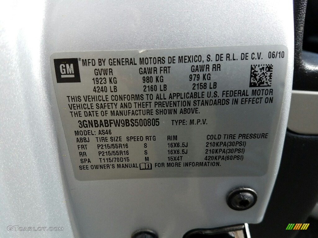 2011 HHR LT - Silver Ice Metallic / Ebony photo #4