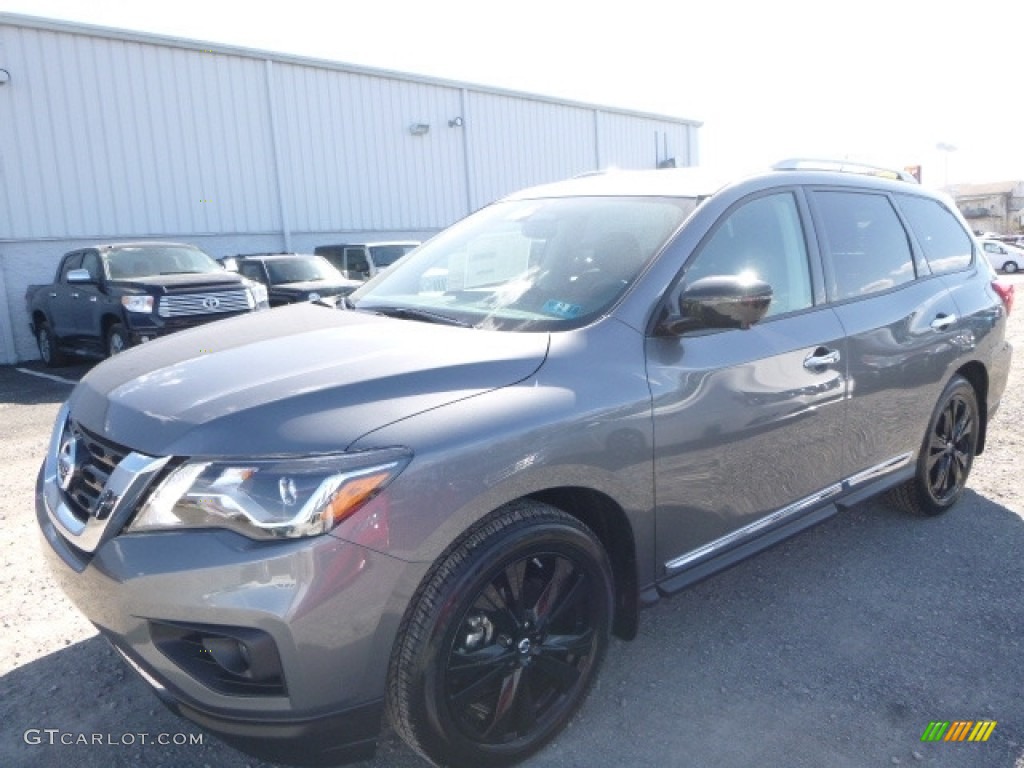 2017 Pathfinder Platinum 4x4 - Gun Metallic / Charcoal photo #12