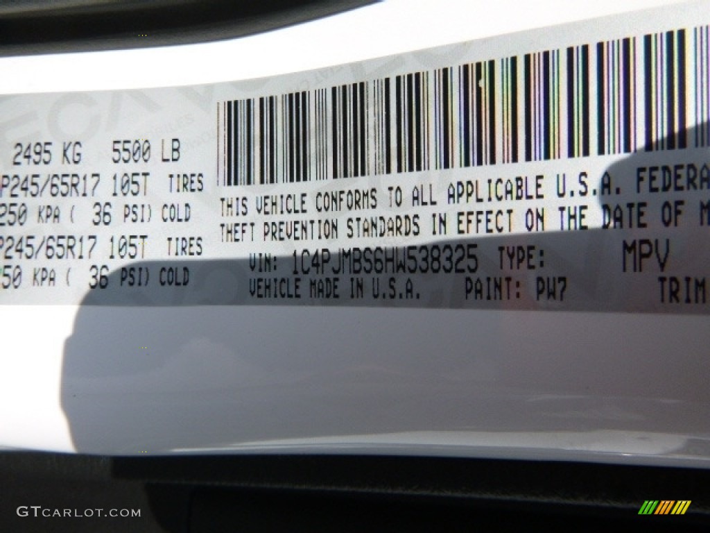 2017 Cherokee Trailhawk 4x4 - Bright White / Black photo #16