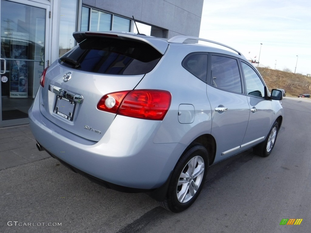 2013 Rogue SV AWD - Frosted Steel / Black photo #10