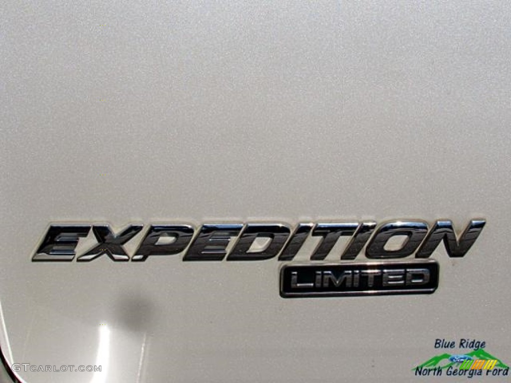 2006 Expedition Limited - Cashmere Tri-Coat Metallic / Medium Parchment photo #43