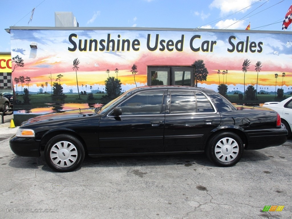 2011 Crown Victoria Police Interceptor - Black / Charcoal Black photo #2