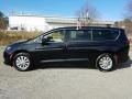 Brilliant Black Crystal Pearl - Pacifica Touring Photo No. 4