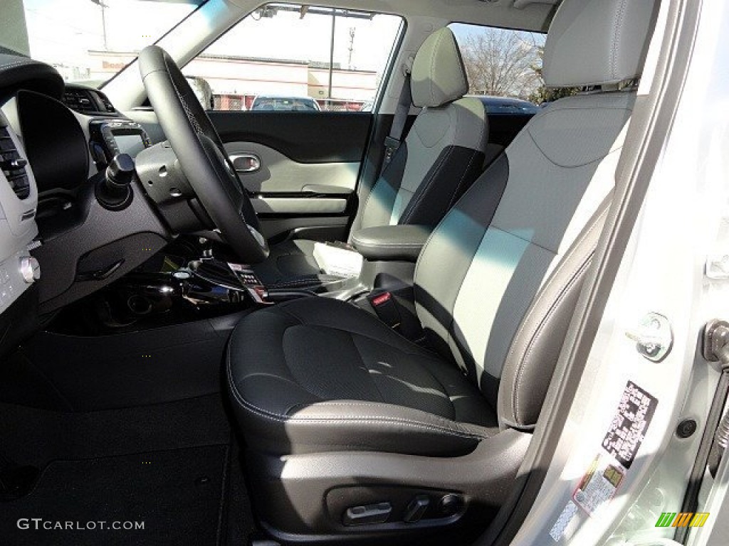 2017 Kia Soul + Front Seat Photo #118932274
