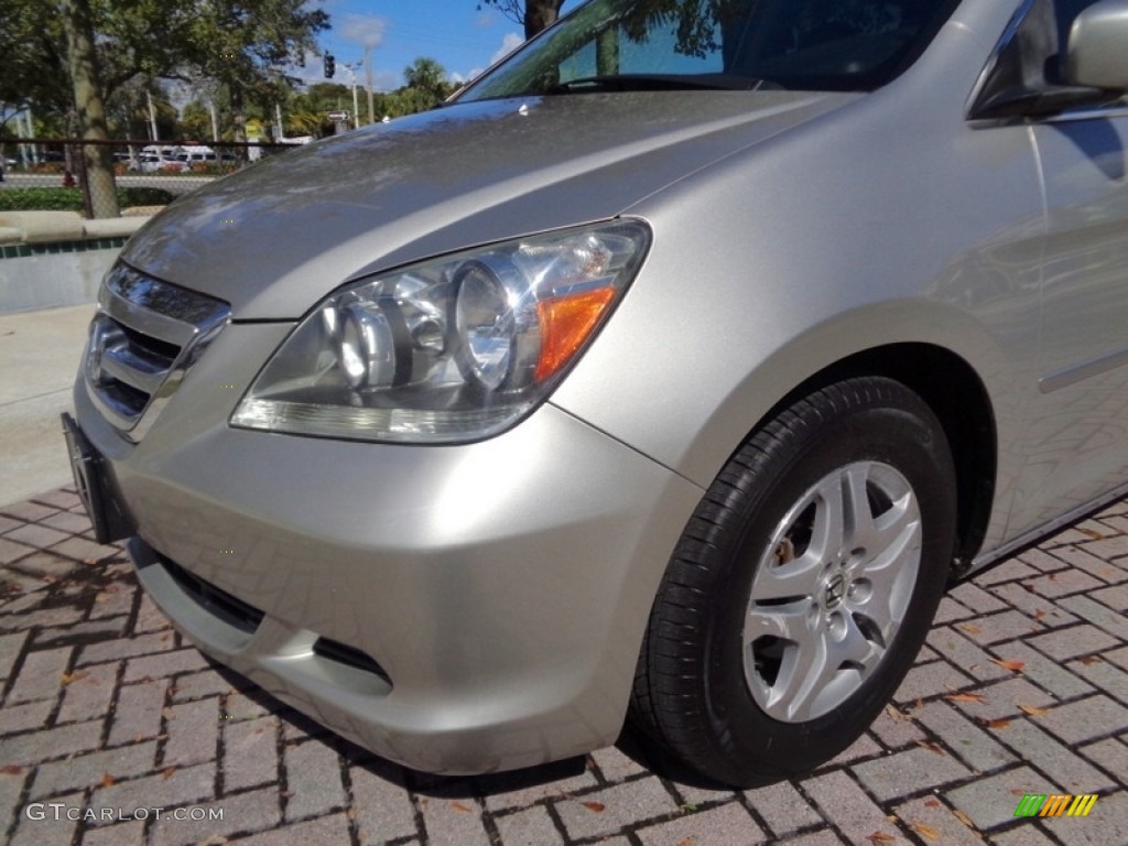 2006 Odyssey EX-L - Silver Pearl Metallic / Gray photo #50