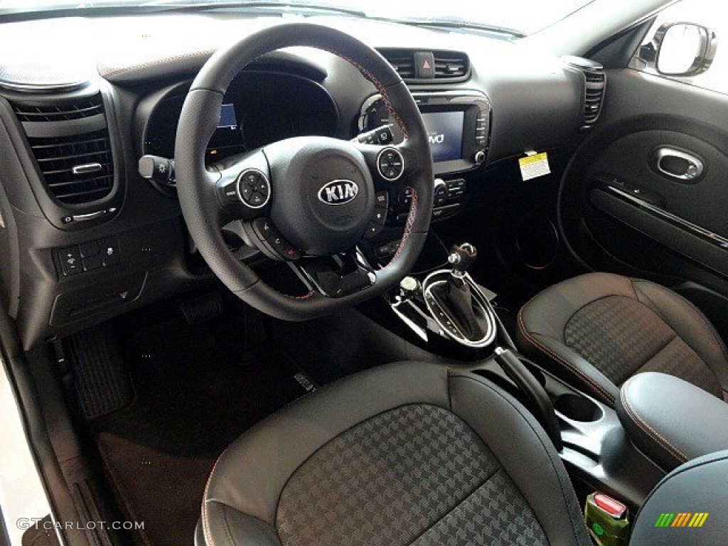 Black Interior 2017 Kia Soul ! Photo #118934278