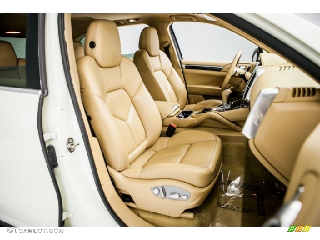 2011 Porsche Cayenne Standard Cayenne Model Front Seat Photo #118935262