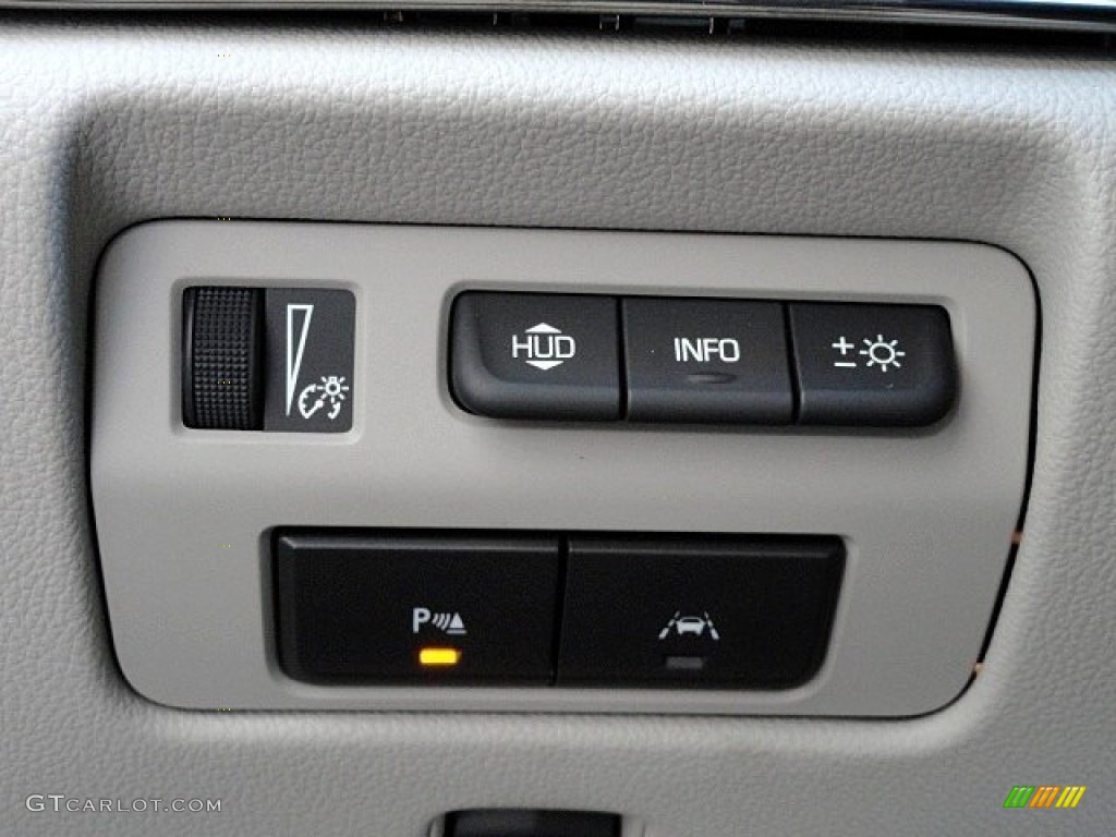 2017 Cadillac ATS Premium Perfomance AWD Controls Photo #118939750