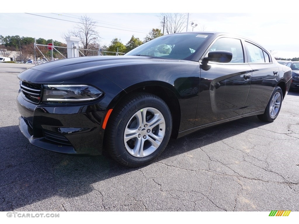 2017 Charger SE - Pitch-Black / Black photo #1