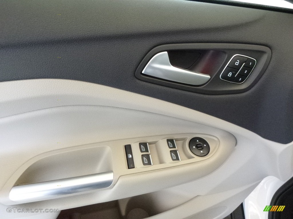 2017 Escape Titanium 4WD - White Platinum / Medium Light Stone photo #10