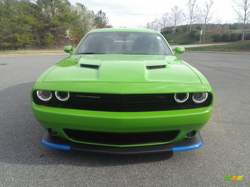 2017 Challenger R/T Scat Pack - Green Go / Black photo #3