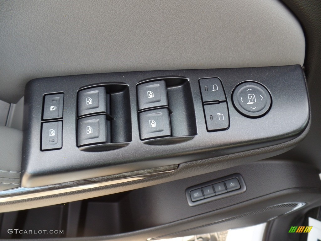 2017 Tahoe LT 4WD - Summit White / Jet Black/Dark Ash photo #17