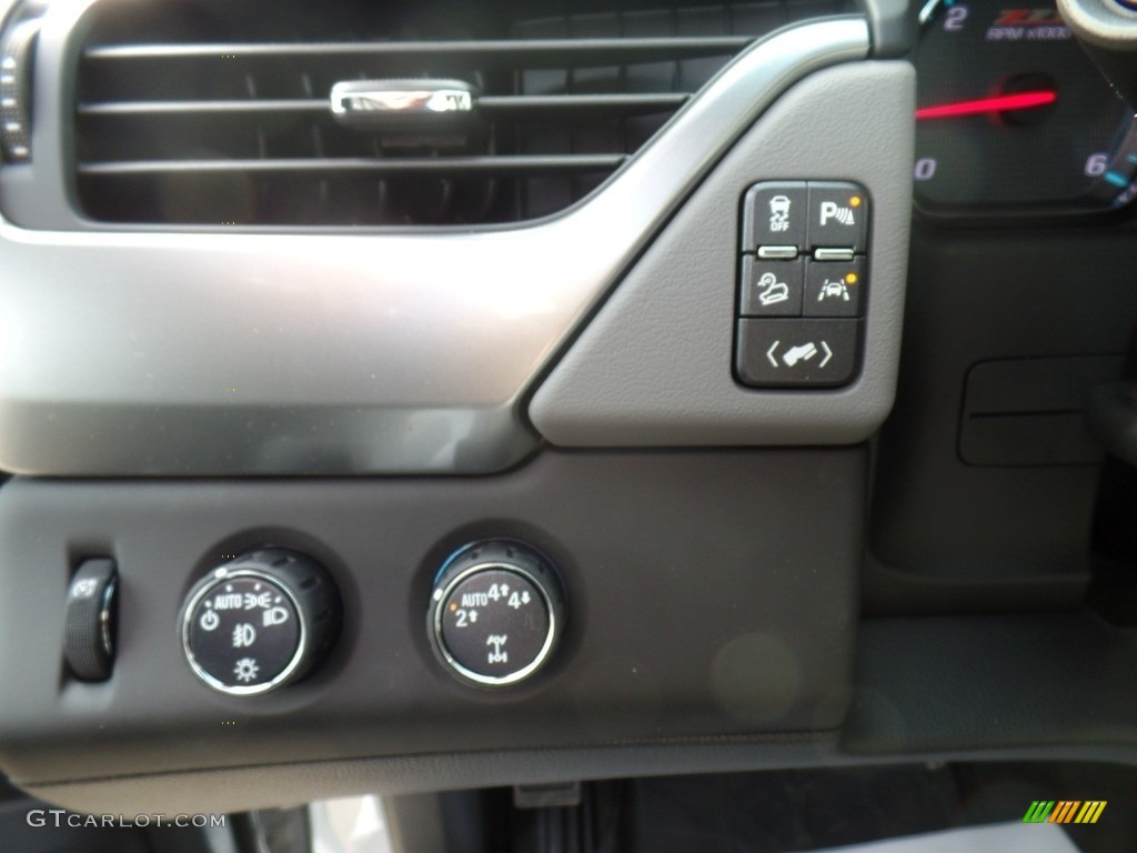 2017 Tahoe LT 4WD - Summit White / Jet Black/Dark Ash photo #26