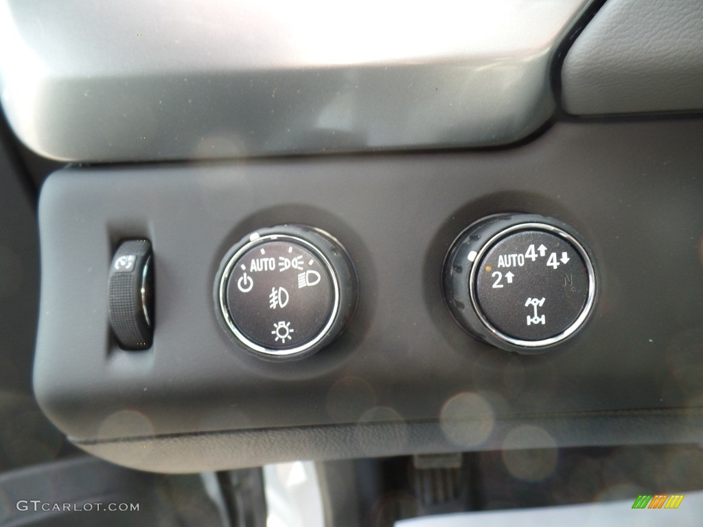 2017 Tahoe LT 4WD - Summit White / Jet Black/Dark Ash photo #27