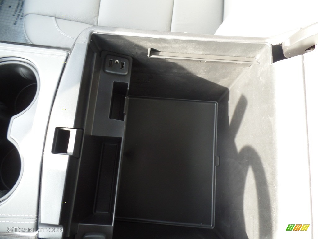 2017 Tahoe LT 4WD - Summit White / Jet Black/Dark Ash photo #43