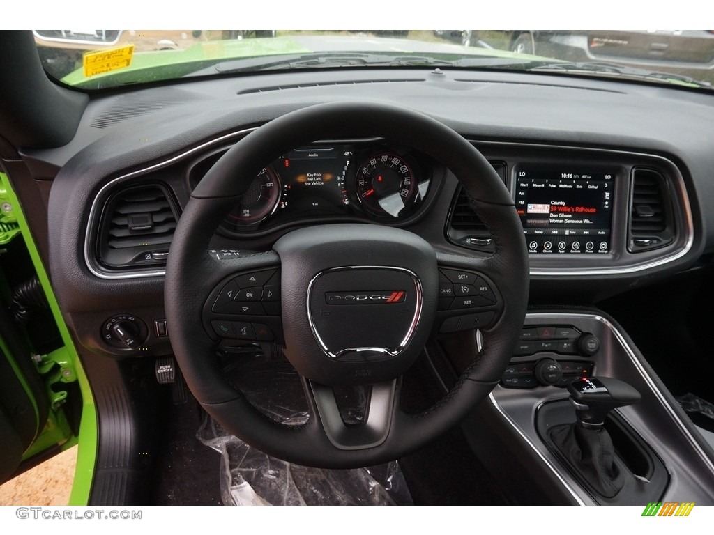 2017 Dodge Challenger SXT Black Dashboard Photo #118958172