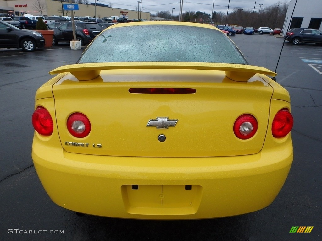 2006 Cobalt LS Coupe - Rally Yellow / Gray photo #8