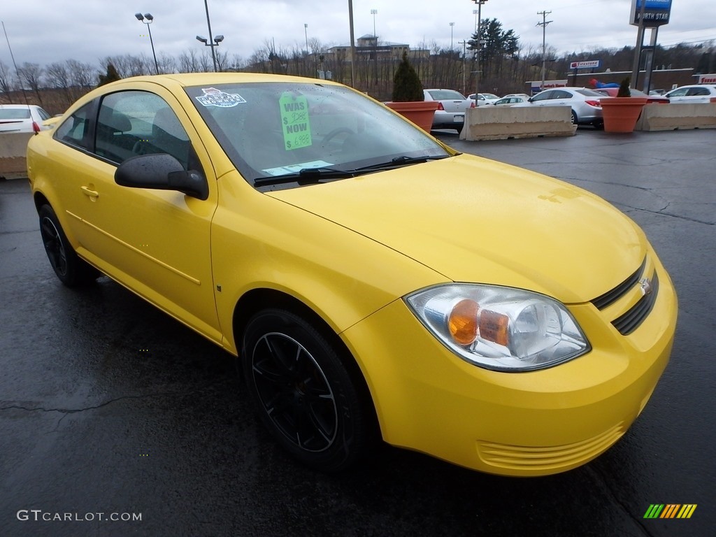 2006 Cobalt LS Coupe - Rally Yellow / Gray photo #14