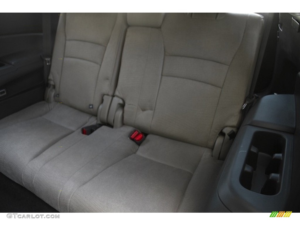 2016 Pilot LX - Black Forest Pearl / Beige photo #14