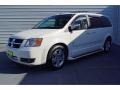 Stone White - Grand Caravan SXT Photo No. 3
