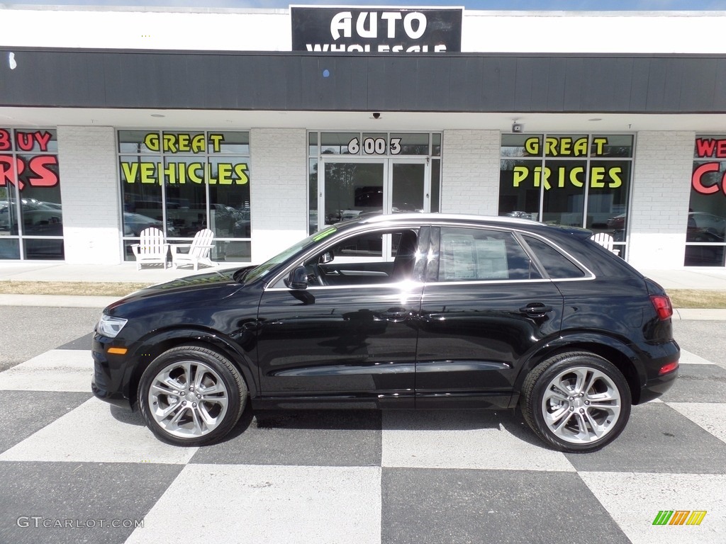 2016 Q3 2.0 TSFI Premium Plus quattro - Brilliant Black / Black photo #1