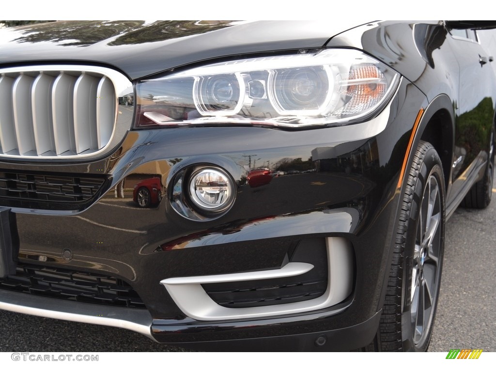 2017 X5 xDrive35i - Jet Black / Black photo #32