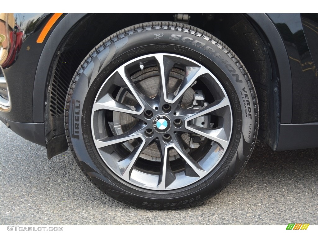 2017 X5 xDrive35i - Jet Black / Black photo #33
