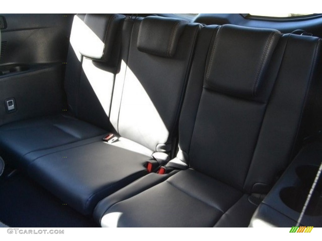 2017 Toyota Highlander Hybrid Limited Platinum AWD Rear Seat Photo #118967569