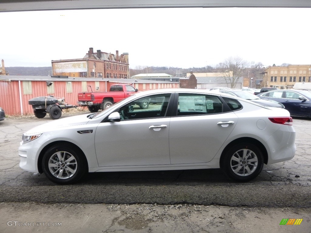 2017 Optima LX - Snow White Pearl / Black photo #7