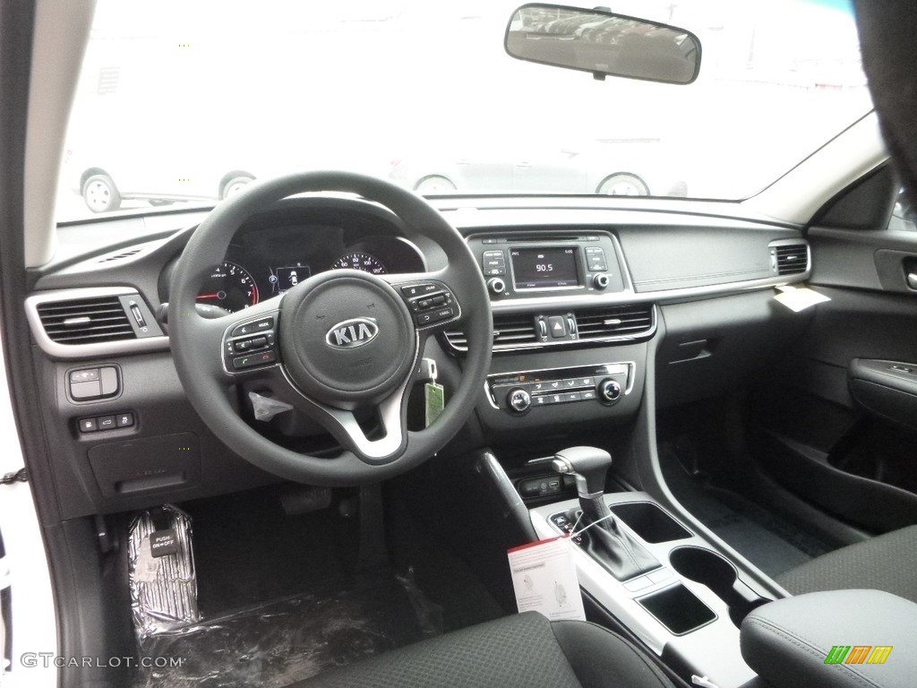 Black Interior 2017 Kia Optima LX Photo #118974594