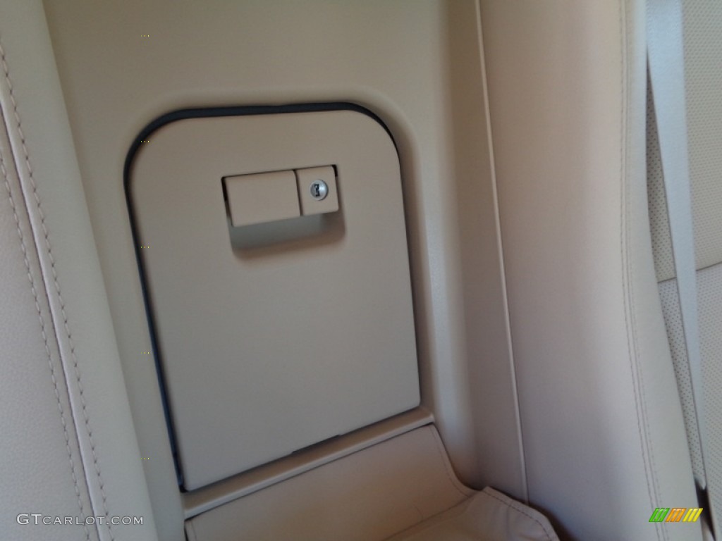 2008 LS 460 - Golden Almond Metallic / Alabaster photo #64