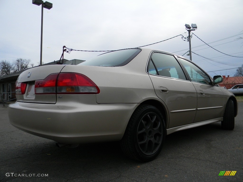 2001 Accord EX Sedan - Naples Gold Metallic / Ivory photo #10