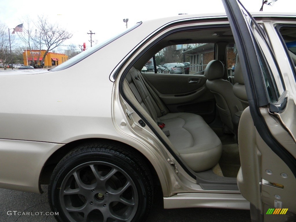 2001 Accord EX Sedan - Naples Gold Metallic / Ivory photo #24
