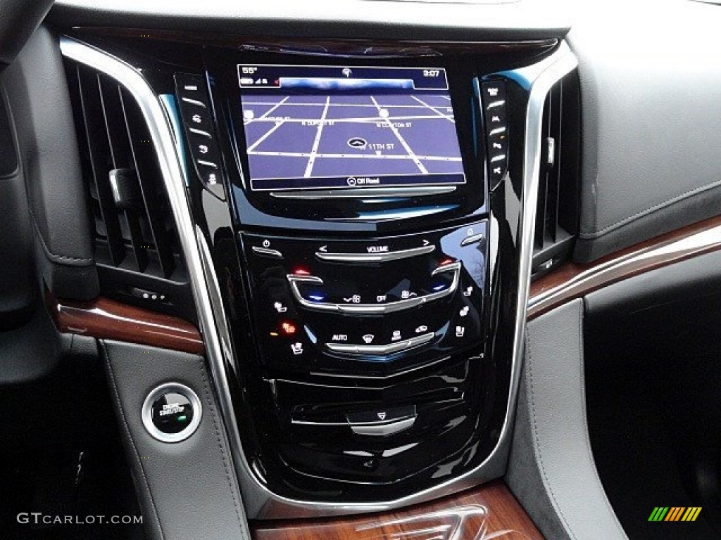 2017 Cadillac Escalade Luxury 4WD Controls Photos