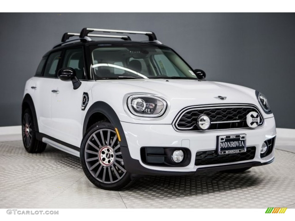 Light White 2017 Mini Countryman Cooper S Exterior Photo #118984083