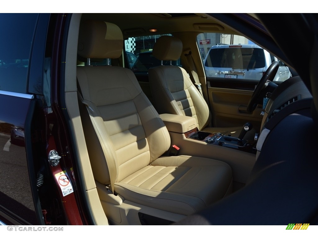 2008 Touareg 2 V8 - Cranberry Red Metallic / Pure Beige photo #31