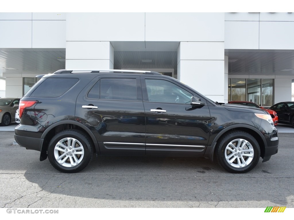 2014 Explorer XLT - Sterling Gray / Medium Light Stone photo #2