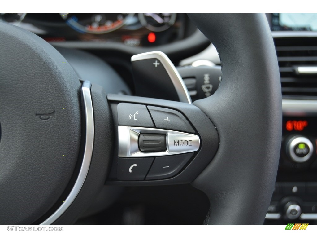 2017 BMW X4 M40i Controls Photo #118985652