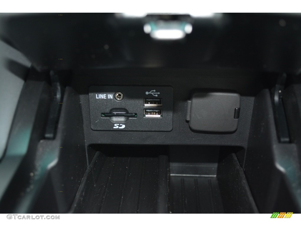 2014 Explorer XLT - Sterling Gray / Medium Light Stone photo #20