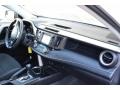 Super White - RAV4 XLE AWD Photo No. 17
