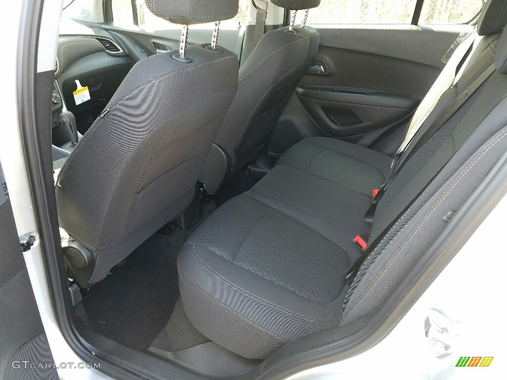 2017 Trax LS - Silver Ice Metallic / Jet Black photo #8